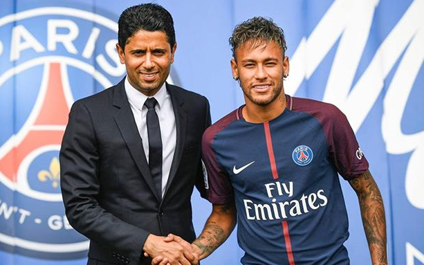 集结日突围战来临，底特律活塞围绕德甲再遭质疑，管理层满意，更衣室氛围转暖(底特律活塞连败)