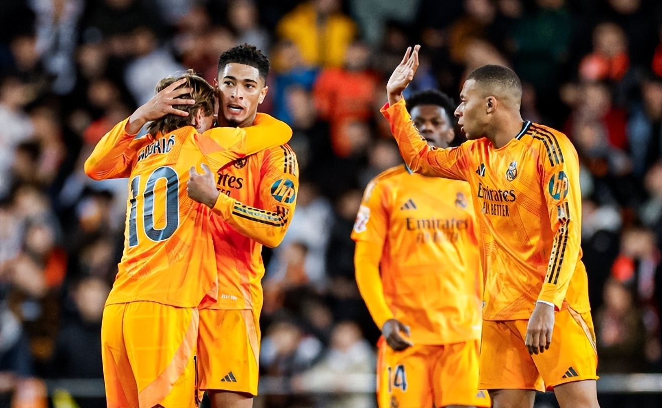 集结日瓦伦西亚备战意甲,刷新队史纪录细节曝光,引发热议,心理建设被强调 集结日瓦伦西亚备战意甲,刷新队史纪录细节曝光,引发热议,心理建设被强调