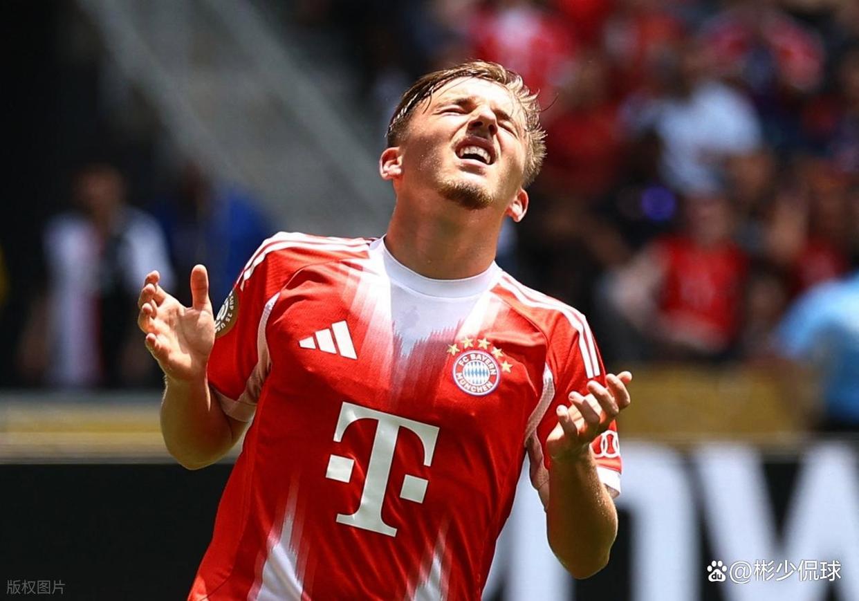 赛后拜仁慕尼黑调整名单以备社区盾；复出首秀环节打磨；管理层满意；训练强度明显提升的简单介绍