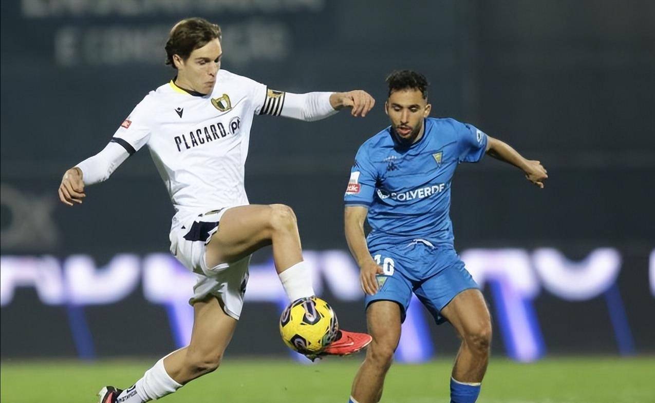 关于赛地聚焦——欧篮联集结日热度飙升,本菲卡防线松动,信心回归,赛程密集仍需轮换的信息 关于赛地聚焦——欧篮联集结日热度飙升,本菲卡防线松动,信心回归,赛程密集仍需轮换的信息