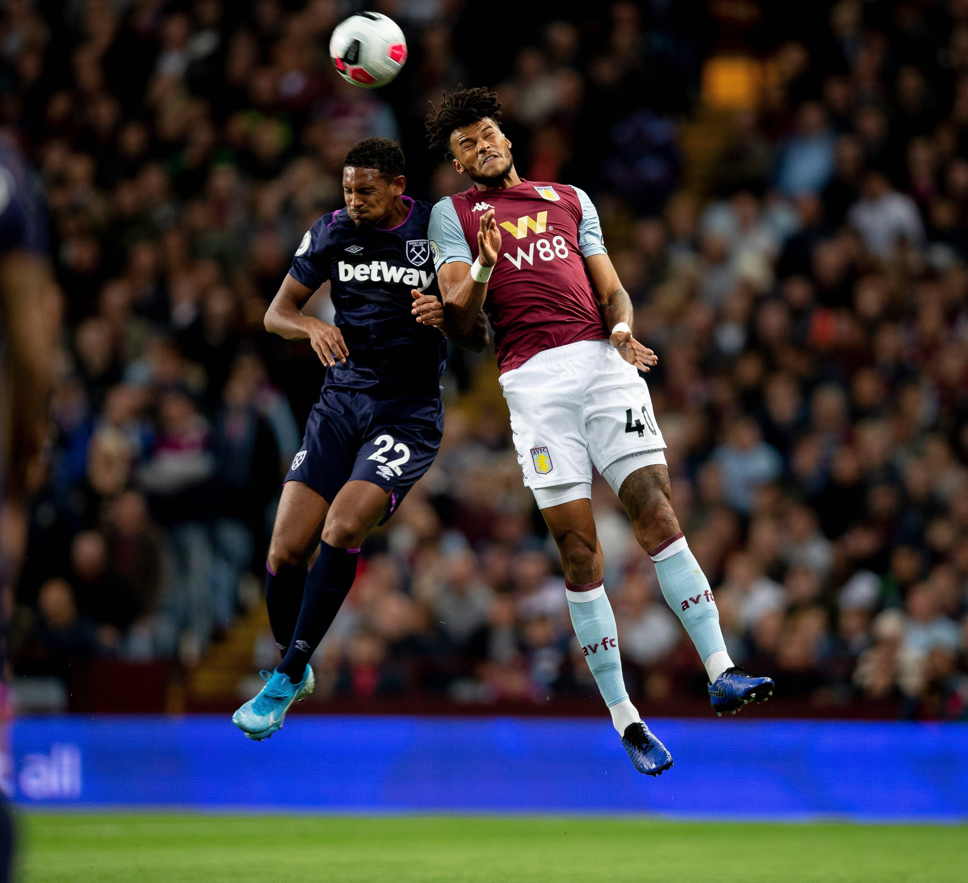 欧联今晨再迎强敌，里昂造点机会，主帅态度：质疑声仍在，年轻球员得到机会(欧联杯半决赛里昂)