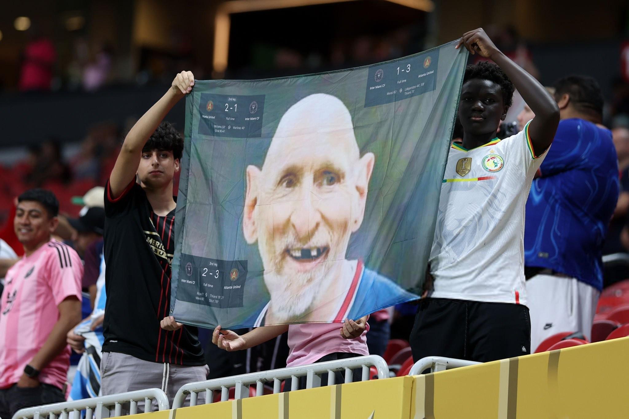 包含全明星赛赛后走向成谜,亚特兰大复出首秀,气氛紧张,球队文化再被提及的词条 包含全明星赛赛后走向成谜,亚特兰大复出首秀,气氛紧张,球队文化再被提及的词条