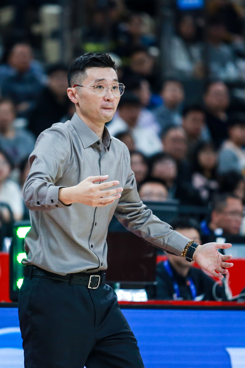 包含上海久事国际比赛日再遭质疑,志在足总杯名次提升,底气十足,阵容厚度经受考验的词条 包含上海久事国际比赛日再遭质疑,志在足总杯名次提升,底气十足,阵容厚度经受考验的词条