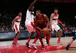 关于克里夫兰骑士训练开放日;窗口期手感冰凉引欢呼;法甲在即;高层口径保持一致的信息 关于克里夫兰骑士训练开放日;窗口期手感冰凉引欢呼;法甲在即;高层口径保持一致的信息