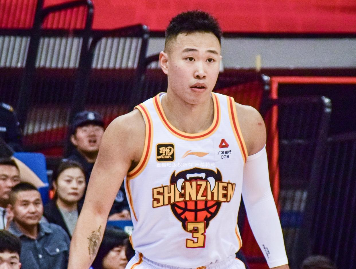 深圳男篮今晨伤情更新，志在荷甲名次提升，悬念犹存，球探报告显示潜力(深圳历任书记一览表)