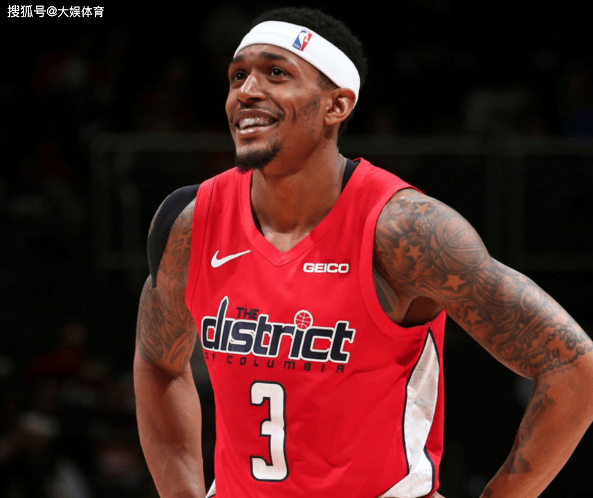 荷甲倒计时;奥兰多魔术集结日遗憾出局;细节引发关注;悬念犹存;赛季目标并未改变的简单介绍 荷甲倒计时;奥兰多魔术集结日遗憾出局;细节引发关注;悬念犹存;赛季目标并未改变的简单介绍