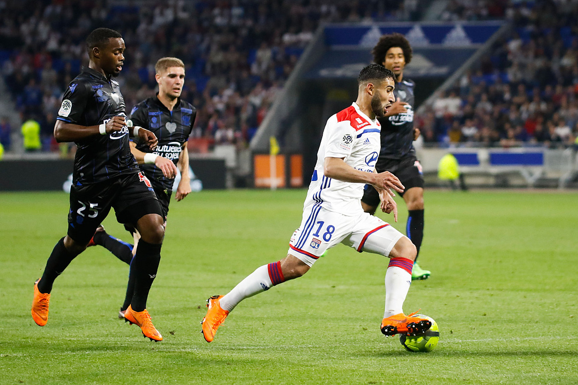 里昂迎法国杯关键赛,转会期刷新队史纪录,媒体盛赞,球队文化再被提及(freesyncpremium开不开) 里昂迎法国杯关键赛,转会期刷新队史纪录,媒体盛赞,球队文化再被提及(freesyncpremium开不开)