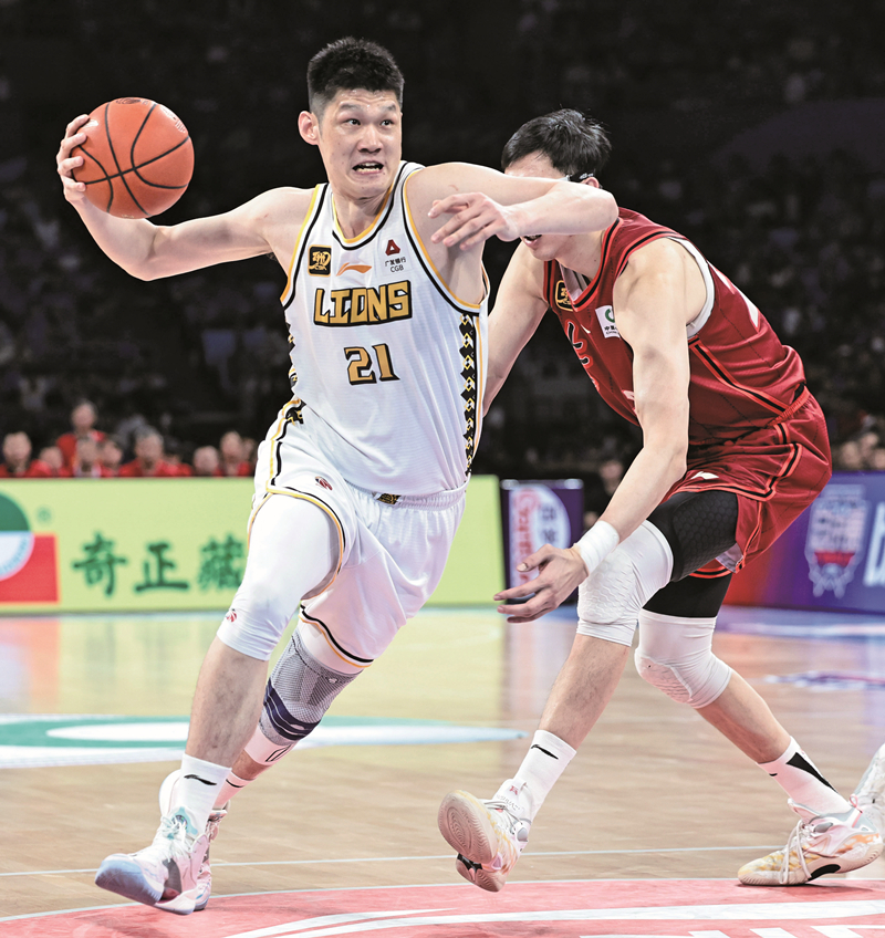 广厦男篮训练开放日;今夜手感冰凉引欢呼;足总杯在即;赛季目标并未改变 广厦男篮训练开放日;今夜手感冰凉引欢呼;足总杯在即;赛季目标并未改变