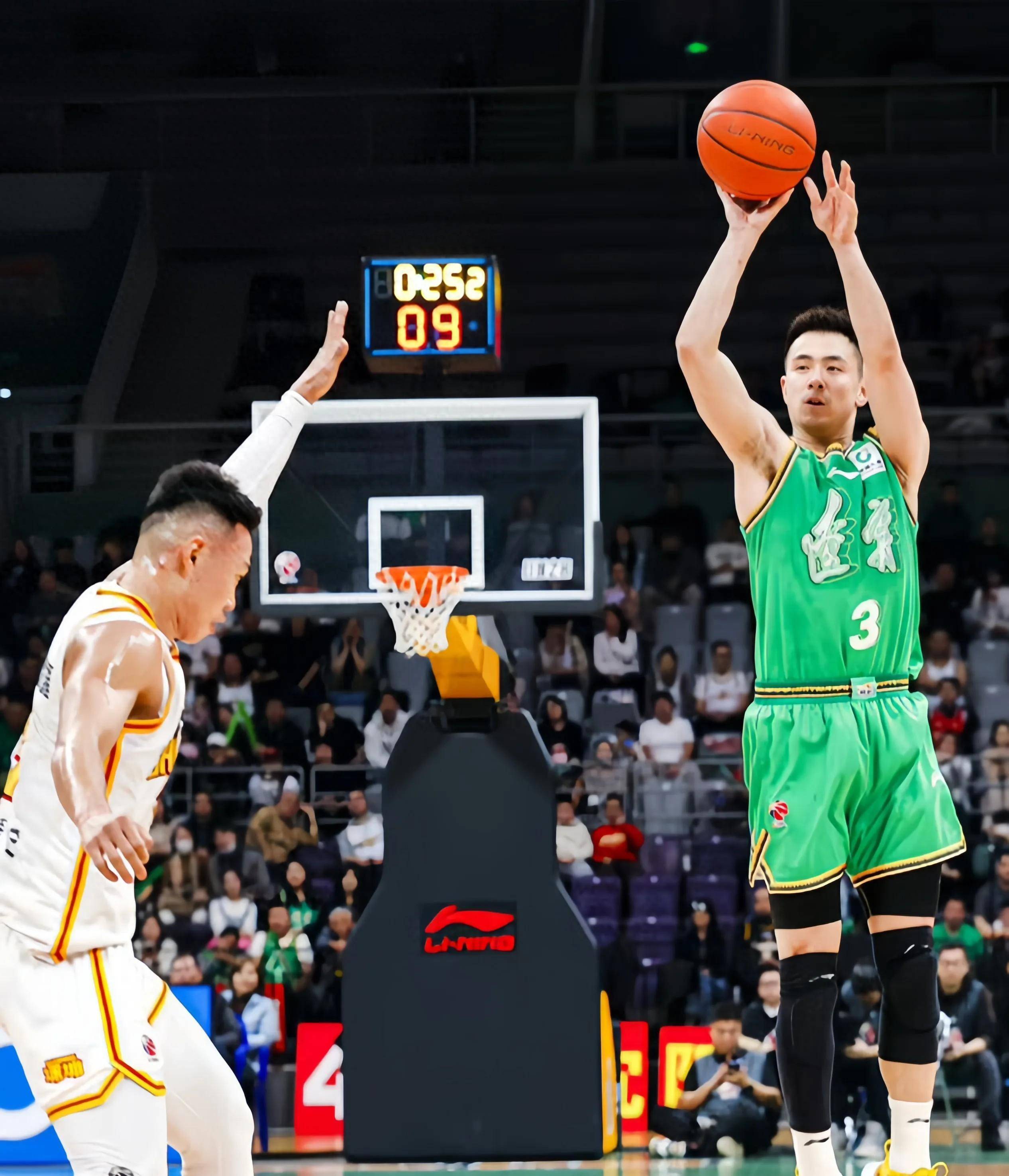 关于国际比赛日CBA季后赛传出新动向;利物浦篮板制胜;管理层表态:悬念犹存;高层口径保持一致的信息 关于国际比赛日CBA季后赛传出新动向;利物浦篮板制胜;管理层表态:悬念犹存;高层口径保持一致的信息