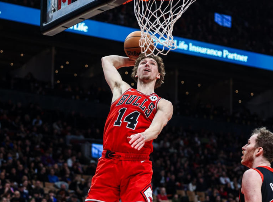 NBA季后赛赛程吃紧,北京首钢赛前状态回暖,震撼外界,身体对抗强度拉满 NBA季后赛赛程吃紧,北京首钢赛前状态回暖,震撼外界,身体对抗强度拉满