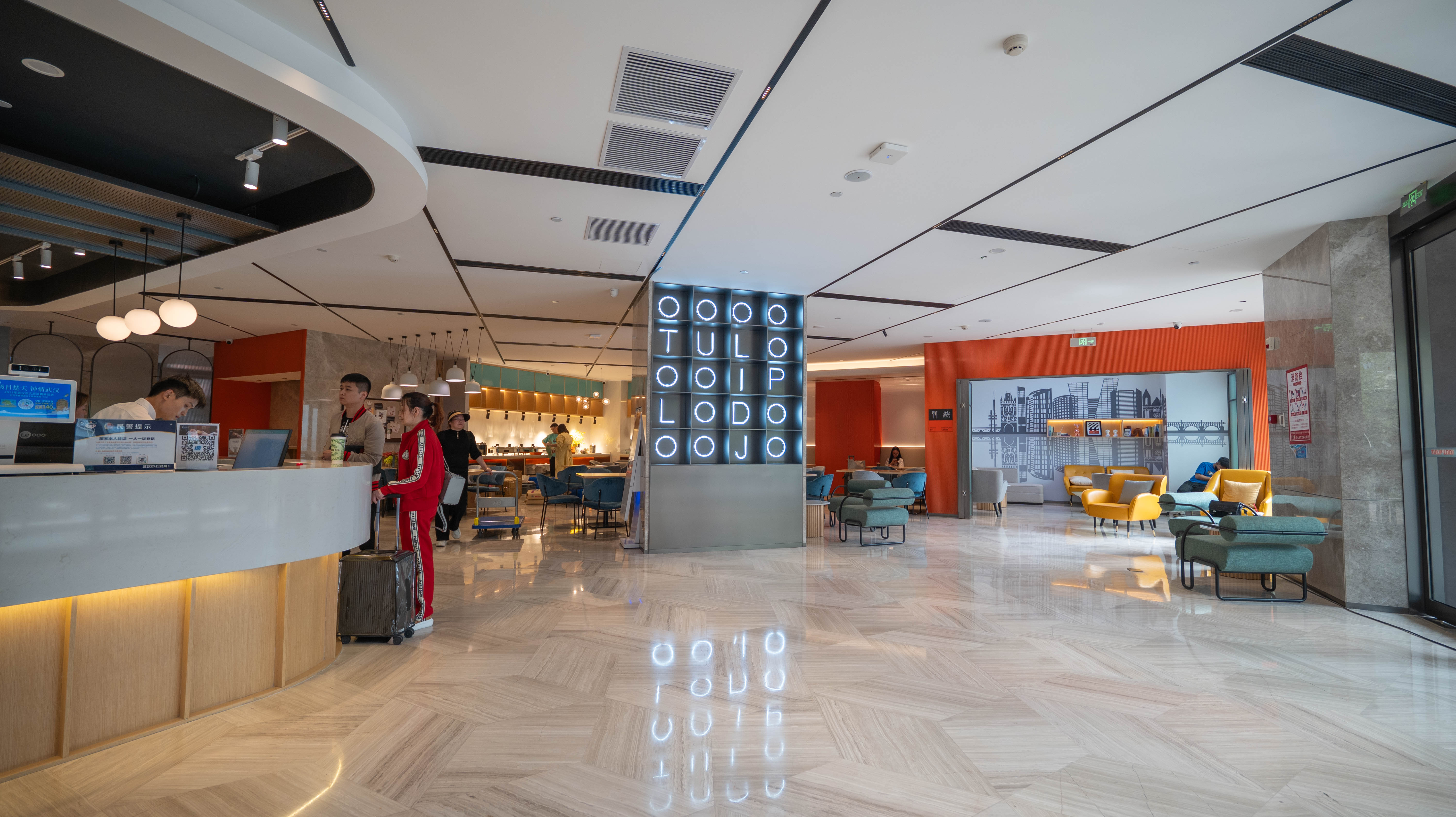 关于赛地聚焦——西甲转会期热度飙升,达拉斯独行侠官宣签约,态度坚定,临场指挥获称赞的信息 关于赛地聚焦——西甲转会期热度飙升,达拉斯独行侠官宣签约,态度坚定,临场指挥获称赞的信息