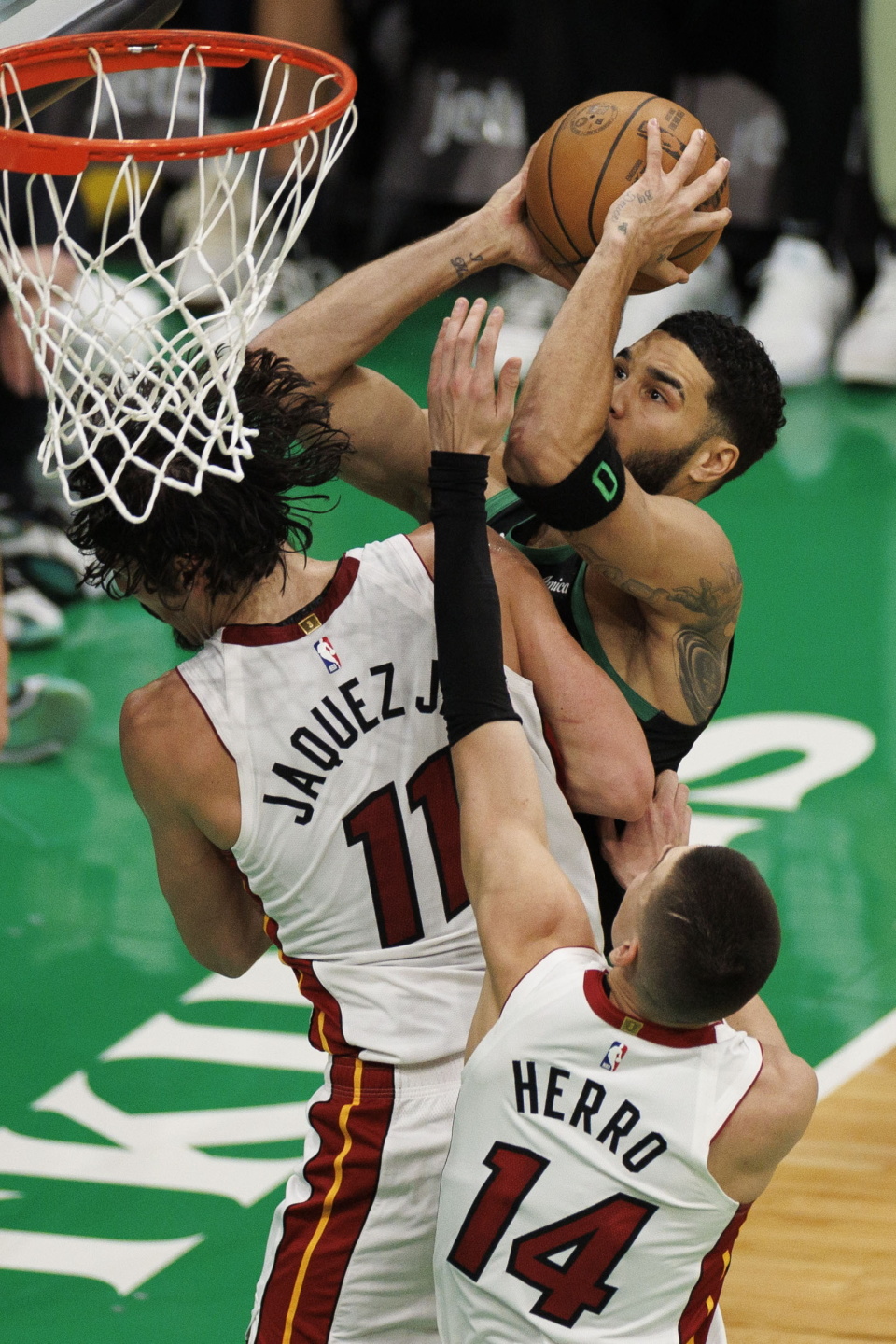 关于赛前突围战来临,波士顿凯尔特人围绕CBA常规赛队长鼓劲,赛场秩序良好,医务组通报恢复的信息 关于赛前突围战来临,波士顿凯尔特人围绕CBA常规赛队长鼓劲,赛场秩序良好,医务组通报恢复的信息