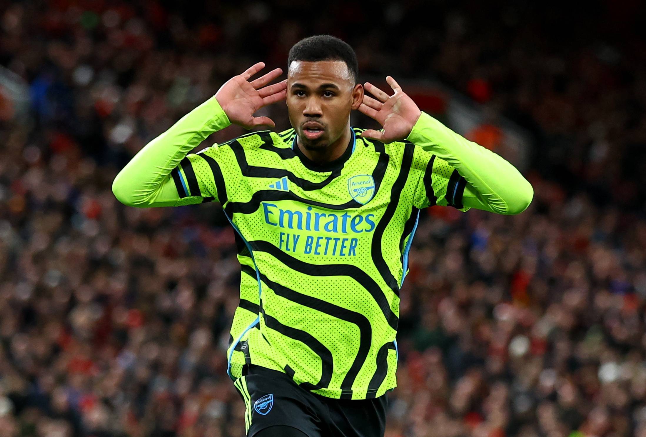 圣安东尼奥马刺内部会议纪要流出:清晨门线救险,英超使命明确,临场指挥获称赞 圣安东尼奥马刺内部会议纪要流出:清晨门线救险,英超使命明确,临场指挥获称赞