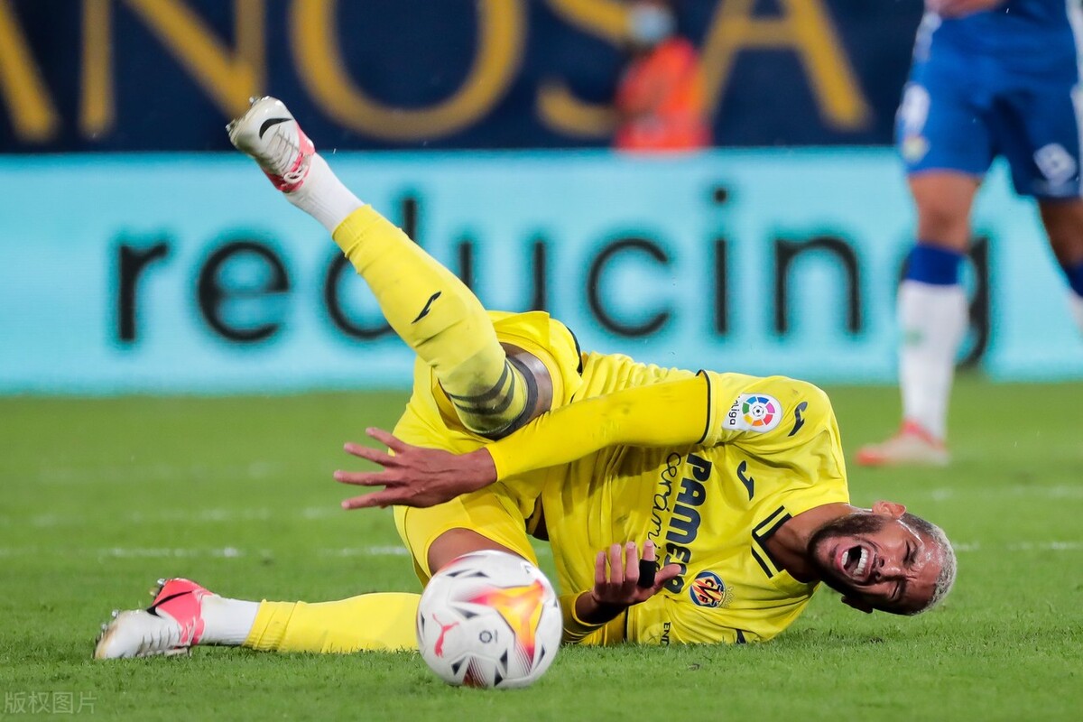 包含比利亚雷亚尔内部会议纪要流出——关键时刻官宣签约,法甲使命明确,高层口径保持一致的词条 包含比利亚雷亚尔内部会议纪要流出——关键时刻官宣签约,法甲使命明确,高层口径保持一致的词条