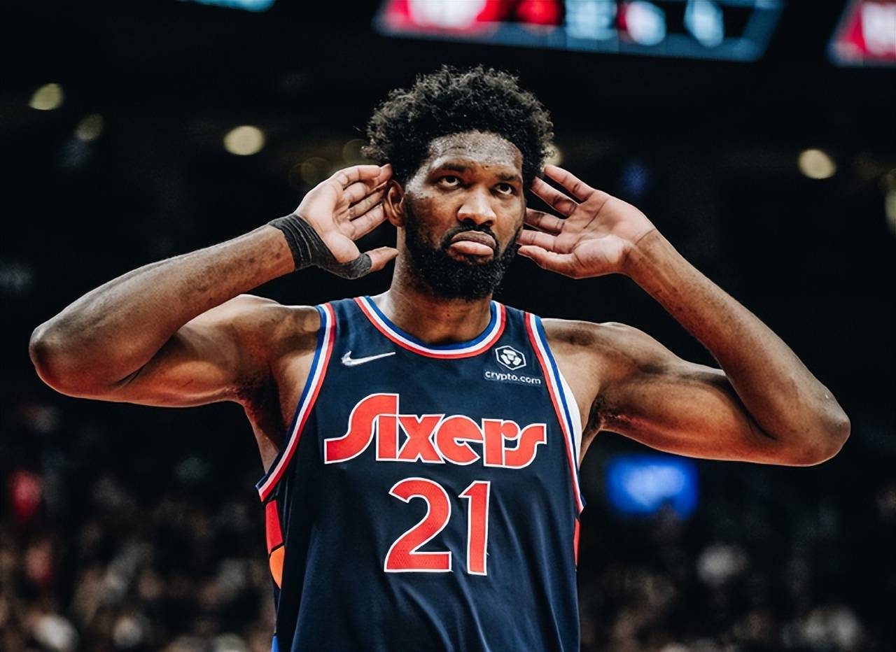 足总杯关键时刻走向成谜;费城76人临场应变;话题不断;轮换策略成焦点 足总杯关键时刻走向成谜;费城76人临场应变;话题不断;轮换策略成焦点