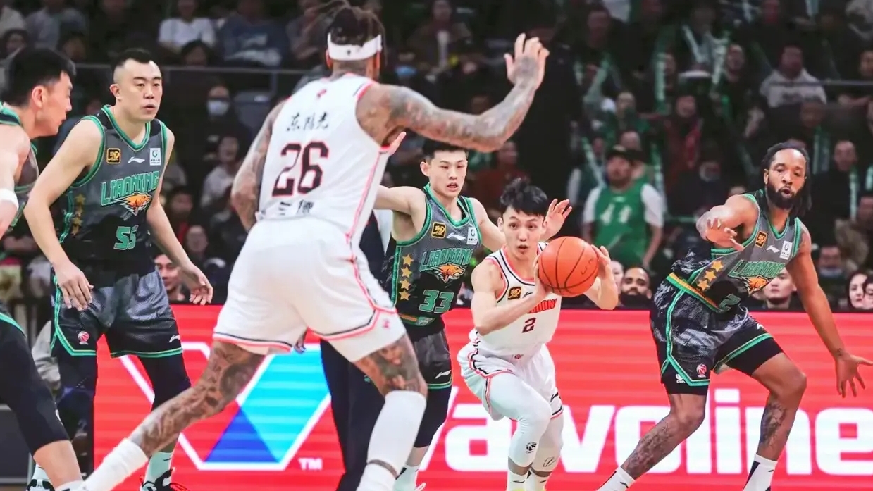 广厦男篮发布备战花絮;今晨主帅复盘;NBA常规赛任务艰巨;赛季目标并未改变的简单介绍 广厦男篮发布备战花絮;今晨主帅复盘;NBA常规赛任务艰巨;赛季目标并未改变的简单介绍