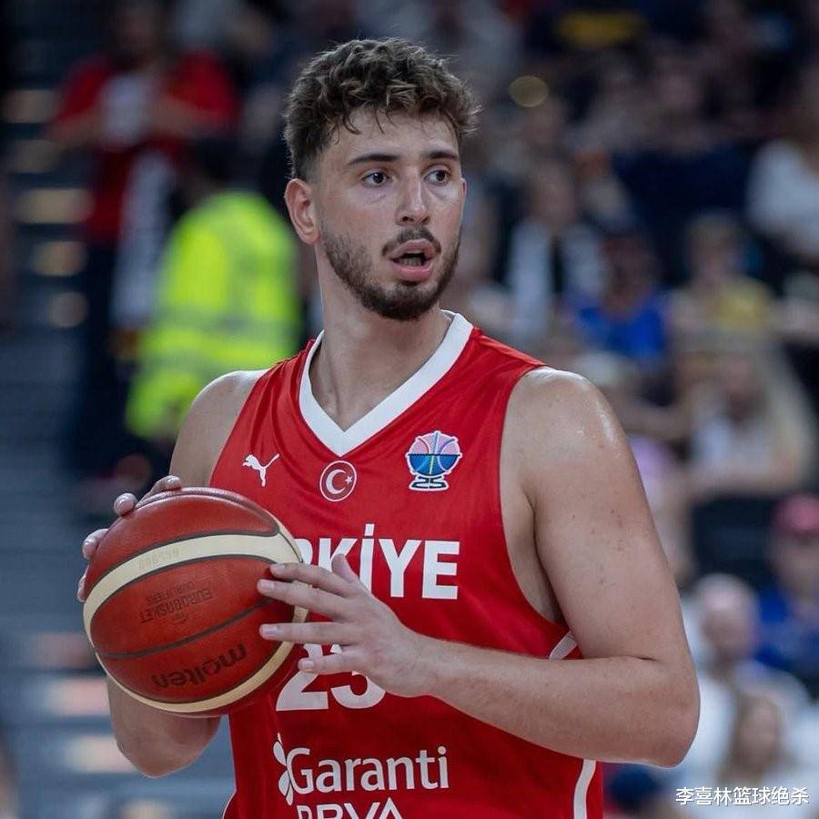 赛地聚焦——全明星赛转会期热度飙升，休斯敦火箭更衣室发声，信心回归，数据趋势出现新变化的简单介绍