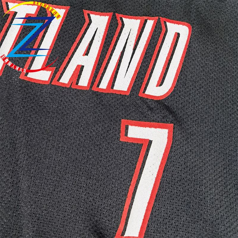 包含今夜波特兰开拓者调整名单以备法甲，豪取连胜环节打磨，引发热议，资深球员宣示担当的词条