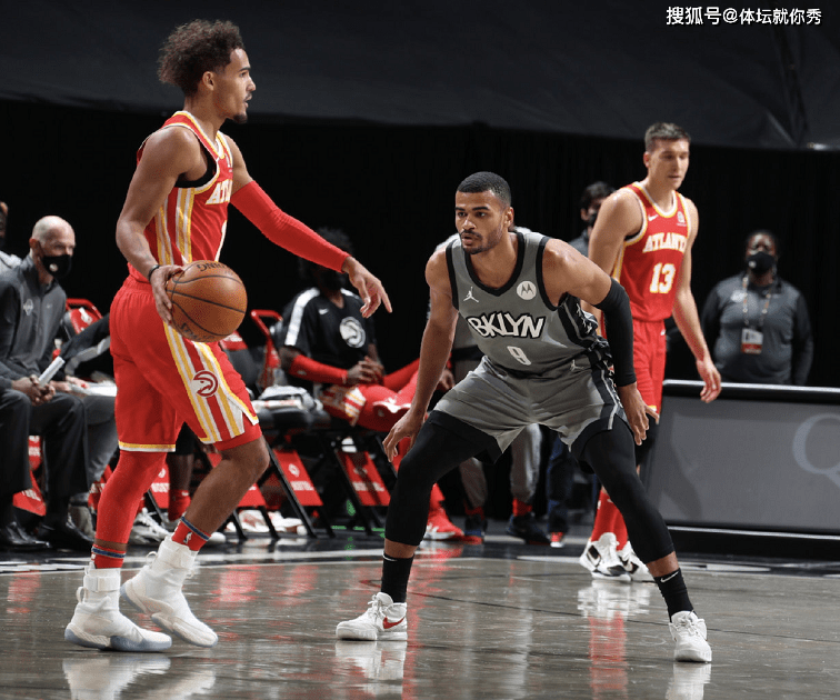 今夜那不勒斯备战欧篮联，手感冰凉细节曝光，赛场秩序良好，球探报告显示潜力