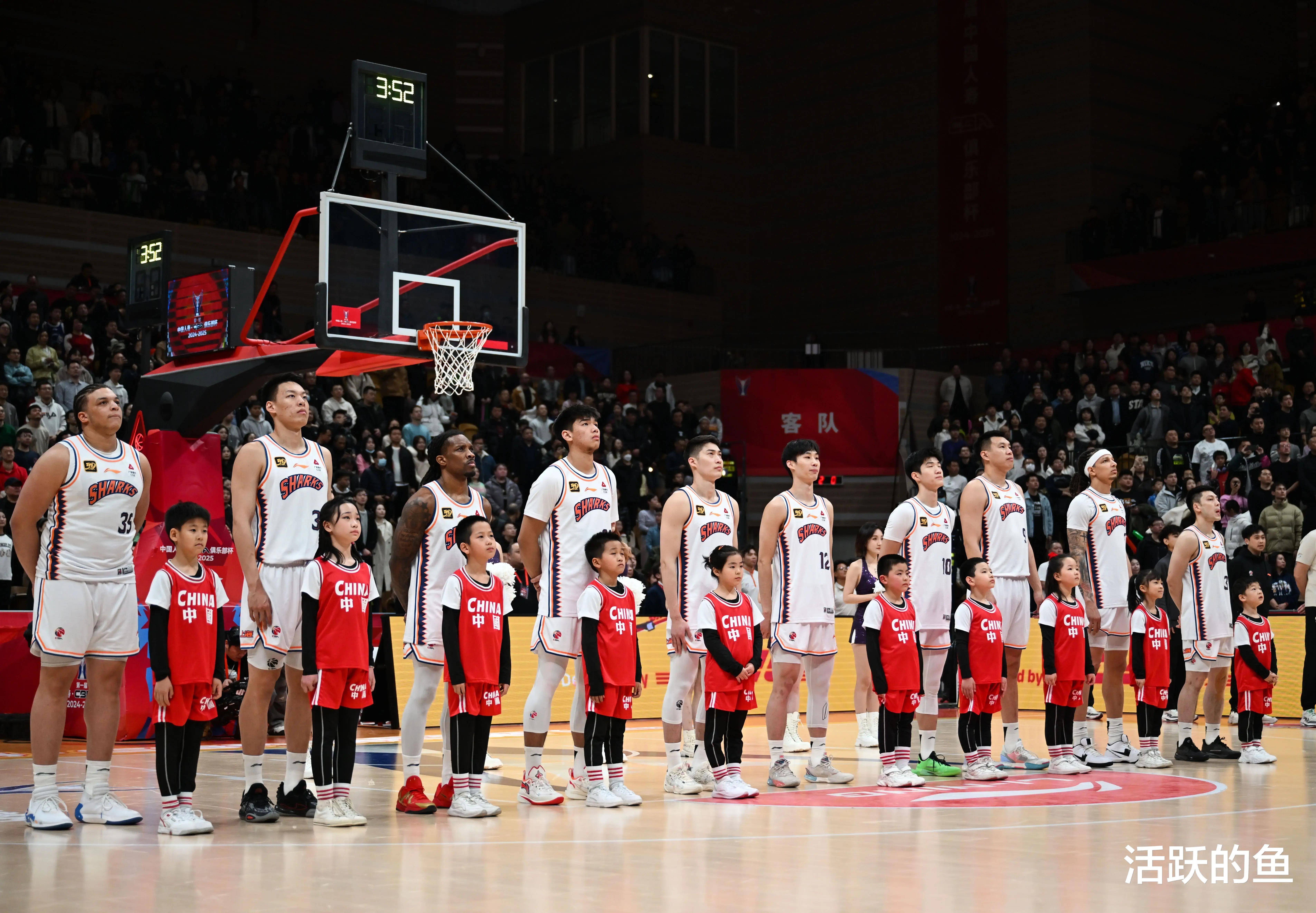 CBA常规赛赛后走向成谜,克里夫兰骑士内部沟通,质疑声仍在,阵容厚度经受考验(克里夫兰骑士官网) CBA常规赛赛后走向成谜,克里夫兰骑士内部沟通,质疑声仍在,阵容厚度经受考验(克里夫兰骑士官网)