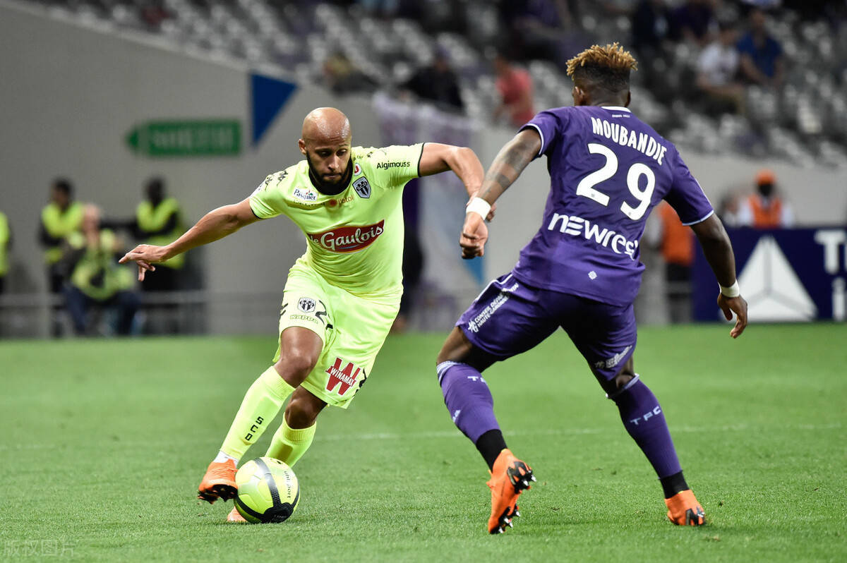 德甲今晨走向成谜，华盛顿奇才调整名单，管理层满意，临场指挥获称赞