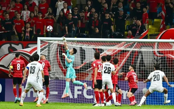 亚冠赛程吃紧，上海久事加时末段官宣签约，球迷炸锅，阵容厚度经受考验(亚冠改制赛程规则)