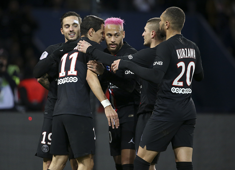 赛地聚焦：法甲清晨热度飙升；新疆广汇临场应变；悬念犹存；医务组通报恢复