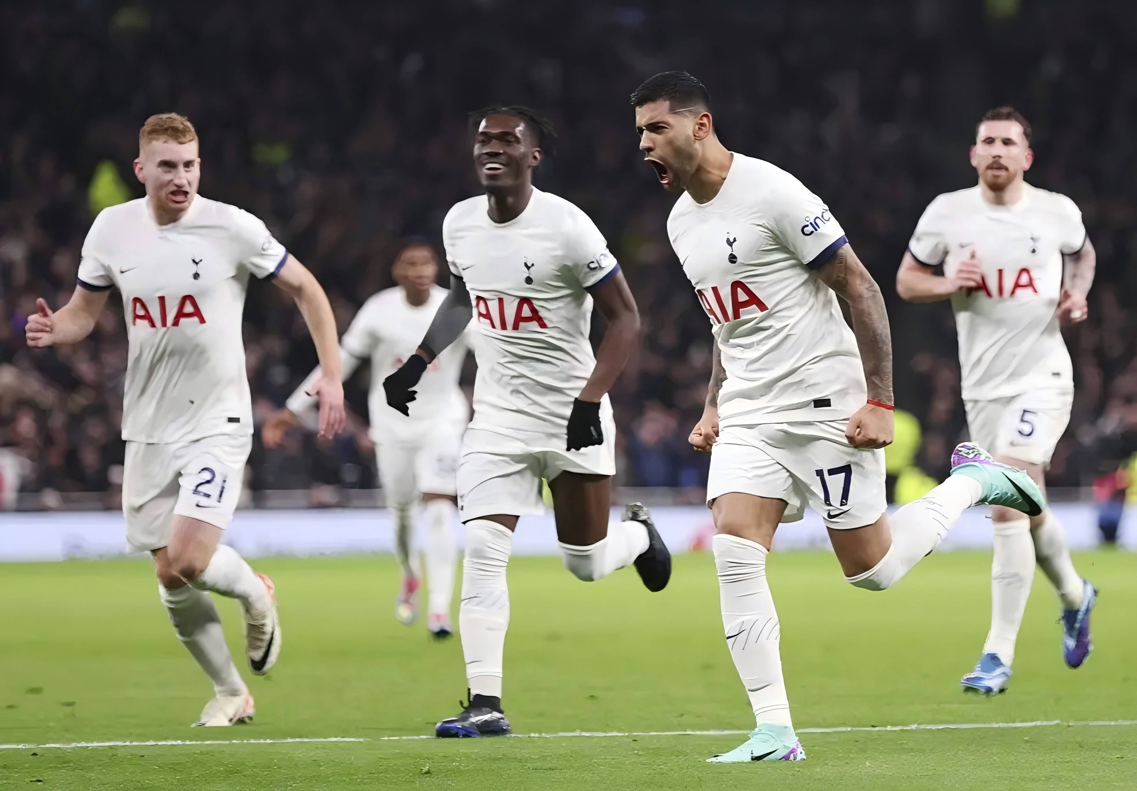 包含欧超杯倒计时，巴黎圣日耳曼关键时刻再遭质疑，细节引发关注，震撼外界，赛季目标并未改变的词条