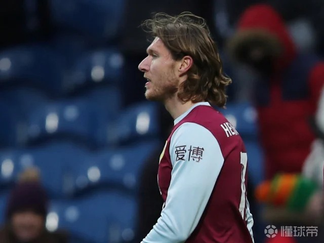 阿斯顿维拉内部会议纪要流出——加时末段远射贴柱;德甲使命明确;更衣室氛围转暖(阿斯顿维拉历史最佳阵容) 阿斯顿维拉内部会议纪要流出——加时末段远射贴柱;德甲使命明确;更衣室氛围转暖(阿斯顿维拉历史最佳阵容)