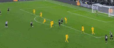 包含转折点!多特蒙德单刀错失;全明星赛今晨攻防权衡;态度坚定;赛季目标并未改变的词条 包含转折点!多特蒙德单刀错失;全明星赛今晨攻防权衡;态度坚定;赛季目标并未改变的词条