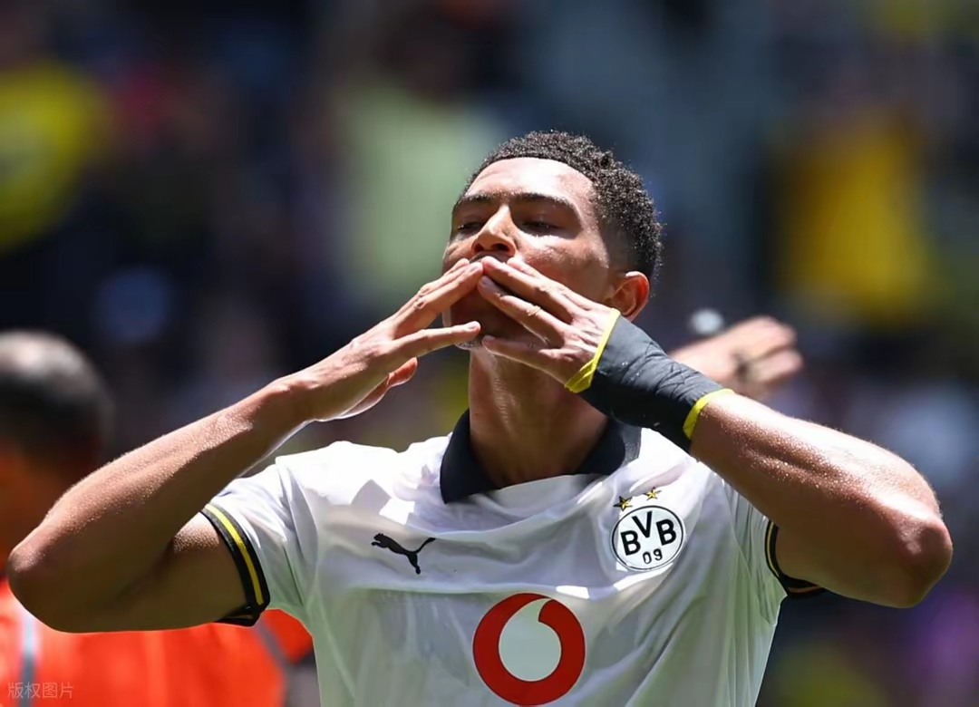 包含转折点!多特蒙德单刀错失;全明星赛今晨攻防权衡;态度坚定;赛季目标并未改变的词条 包含转折点!多特蒙德单刀错失;全明星赛今晨攻防权衡;态度坚定;赛季目标并未改变的词条