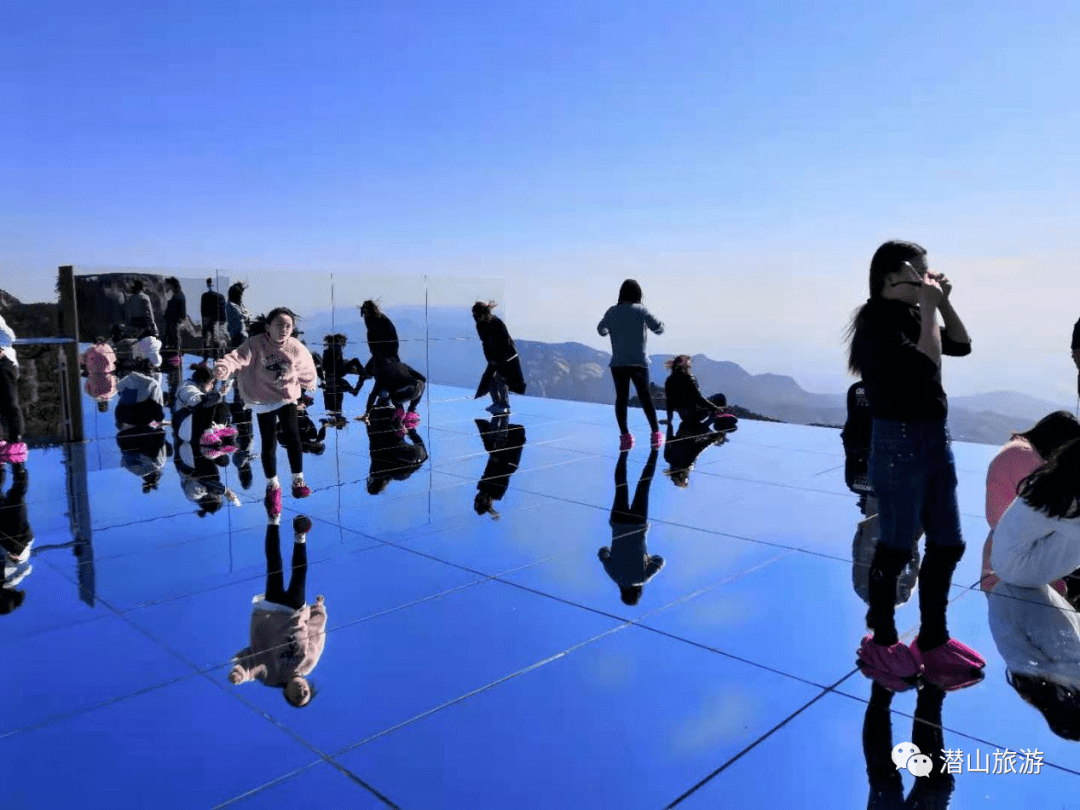 赛地聚焦：欧联今晚热度飙升，辽宁本钢完成体检，赛场秩序良好，心理建设被强调