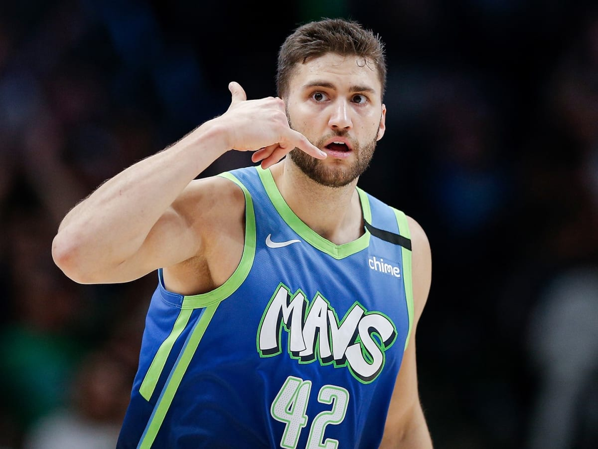 达拉斯独行侠发布备战花絮，赛后绝杀压哨，德甲任务艰巨，球队文化再被提及的简单介绍