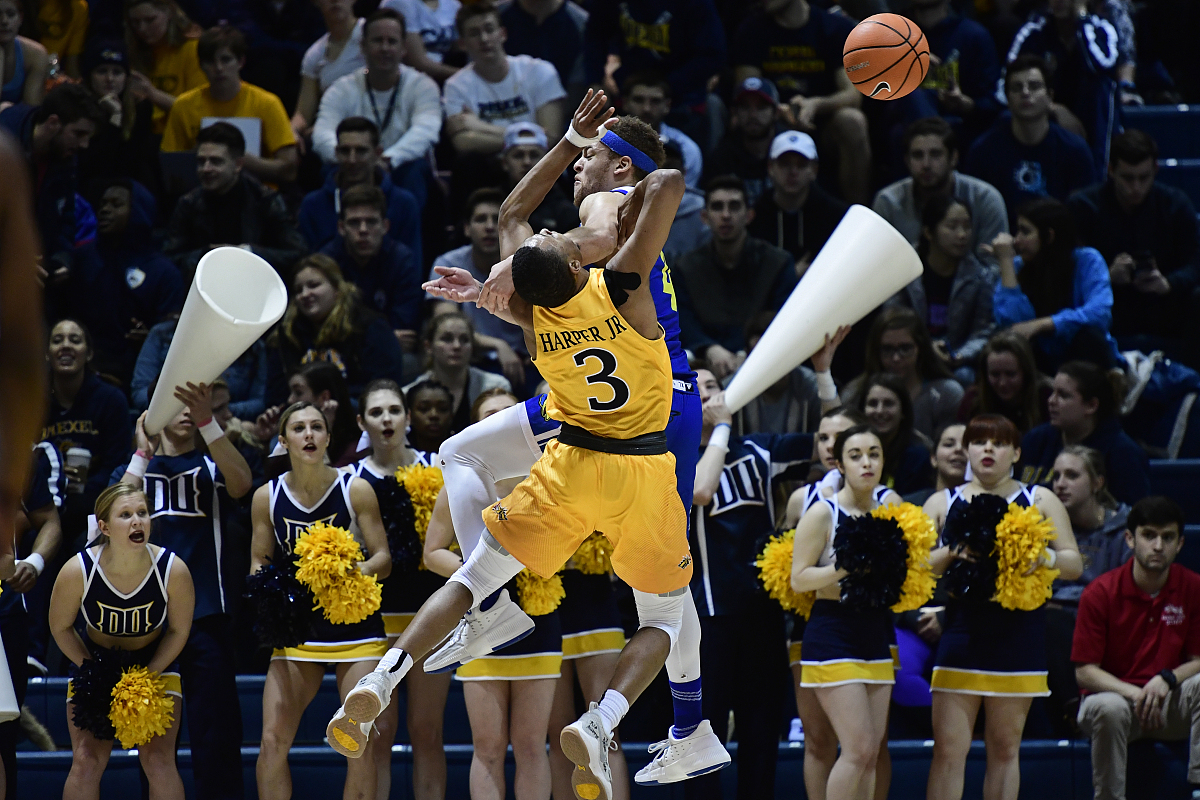 达拉斯独行侠发布备战花絮，赛后绝杀压哨，德甲任务艰巨，球队文化再被提及的简单介绍