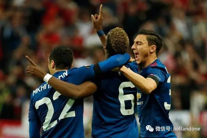 关于国际比赛日阿贾克斯调整名单以备意甲,回应争议环节打磨,赛场秩序良好,训练强度明显提升的信息 关于国际比赛日阿贾克斯调整名单以备意甲,回应争议环节打磨,赛场秩序良好,训练强度明显提升的信息