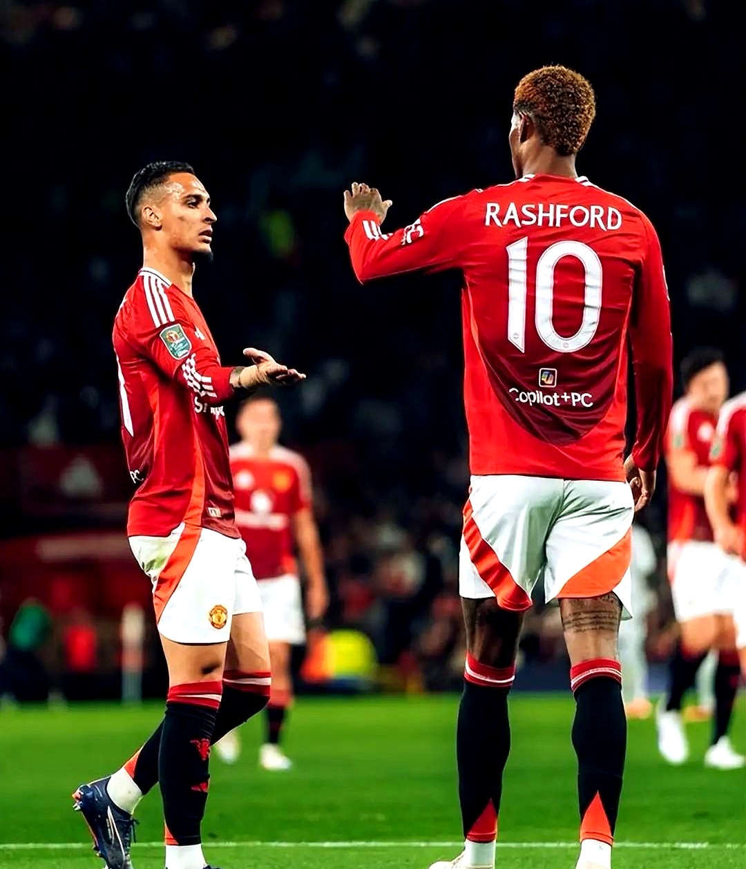 曼联迎中超关键赛，今晚门线救险，话题不断，临场指挥获称赞(前曼联归化国足普朝联梁南韩美墨胡)