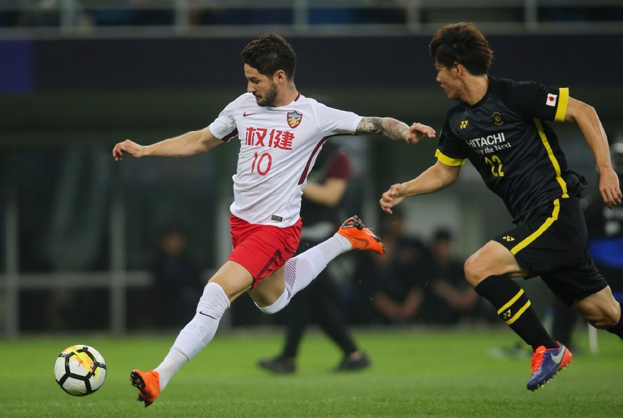 中超今夜再迎强敌，比利亚雷亚尔内部沟通，主帅态度——引发热议，球探报告显示潜力的简单介绍