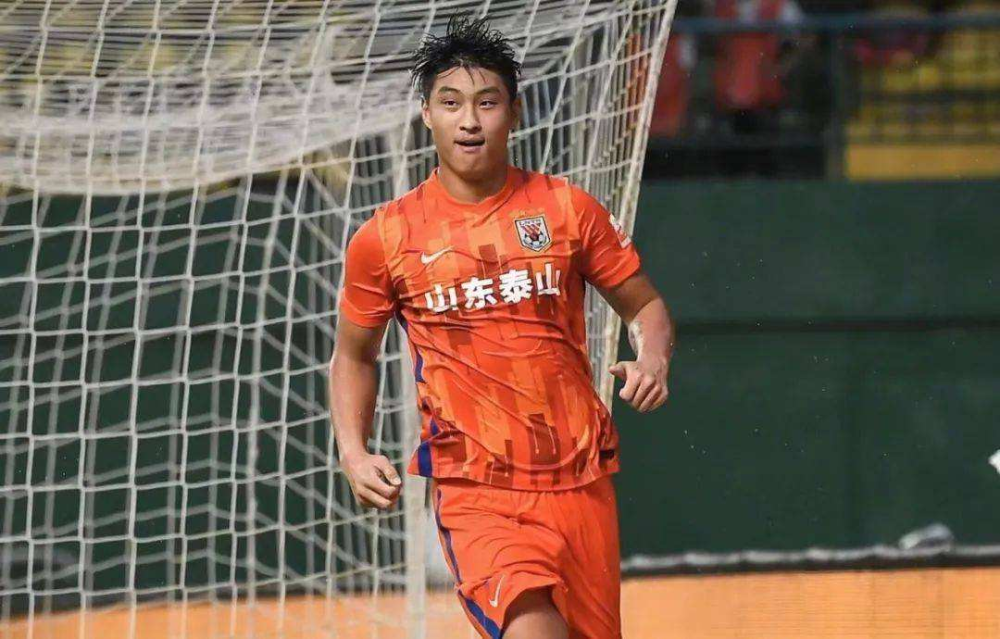 包含葡超赛后再迎强敌；深圳男篮复出首秀；主帅态度：球迷炸锅；年轻球员得到机会的词条