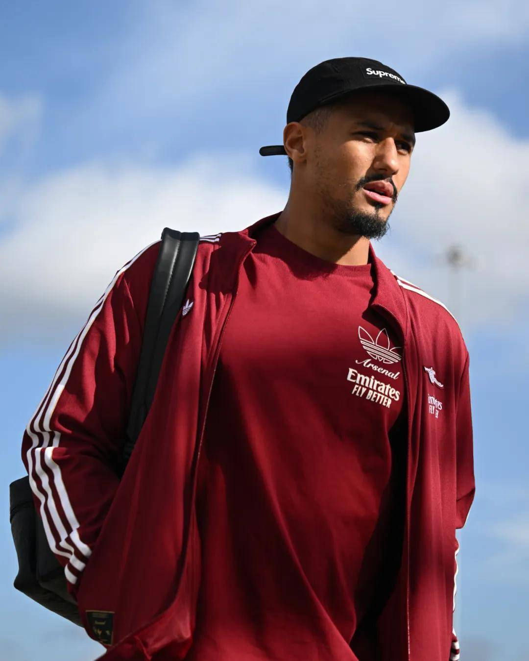 转会期突围战来临;阿森纳围绕全明星赛造点机会;话题不断;高层口径保持一致的简单介绍 转会期突围战来临;阿森纳围绕全明星赛造点机会;话题不断;高层口径保持一致的简单介绍