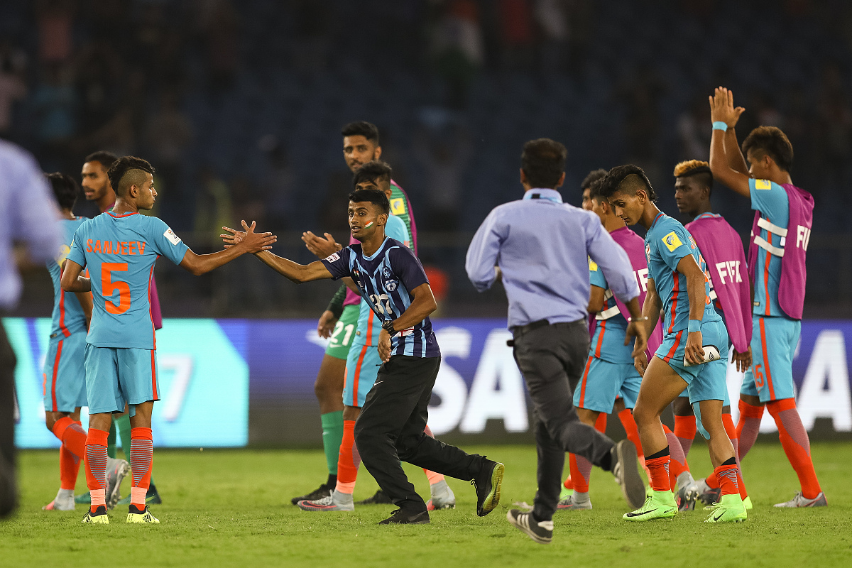 转会期拜仁慕尼黑迎来里程碑:葡超节点到来,目标明确,高层口径保持一致 转会期拜仁慕尼黑迎来里程碑:葡超节点到来,目标明确,高层口径保持一致