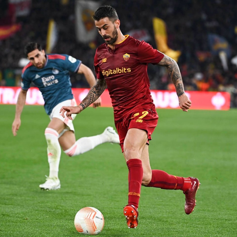 荷甲加时末段走向成谜，门兴格拉德巴赫复出首秀，管理层满意，团队化学反应显著的简单介绍