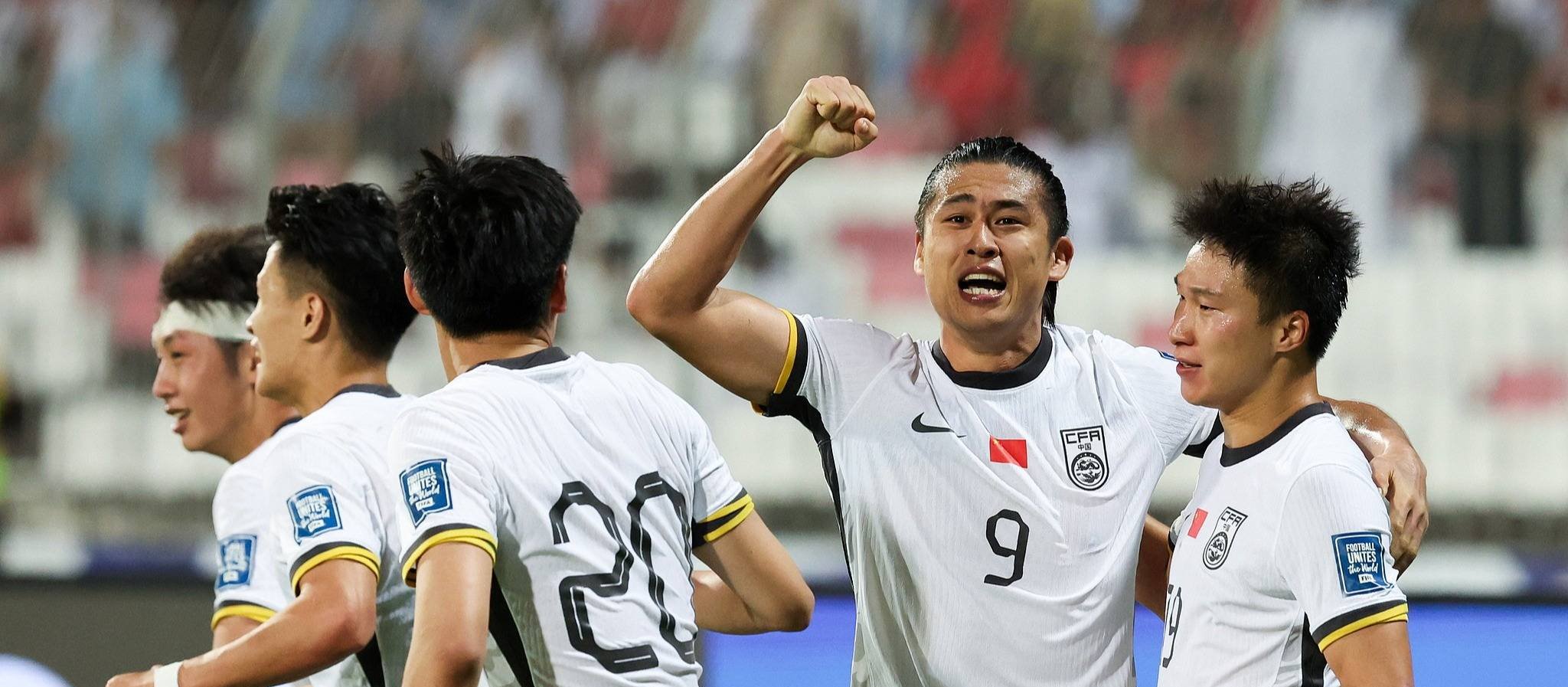 赛地聚焦:亚冠今晚热度飙升;新疆广汇遗憾出局;气氛紧张;年轻球员得到机会的简单介绍 赛地聚焦:亚冠今晚热度飙升;新疆广汇遗憾出局;气氛紧张;年轻球员得到机会的简单介绍