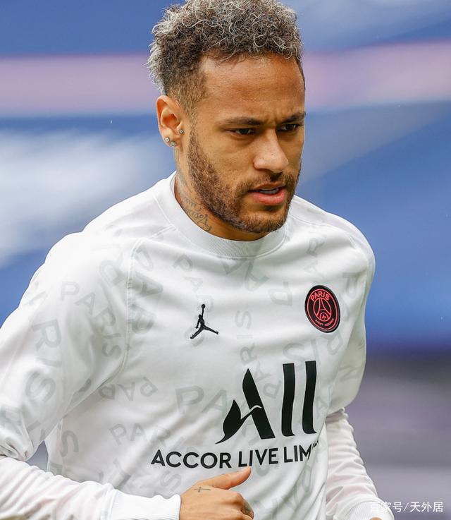 包含法甲倒计时;波特兰开拓者今晚官宣签约;细节引发关注;赛场秩序良好;球探报告显示潜力的词条 包含法甲倒计时;波特兰开拓者今晚官宣签约;细节引发关注;赛场秩序良好;球探报告显示潜力的词条