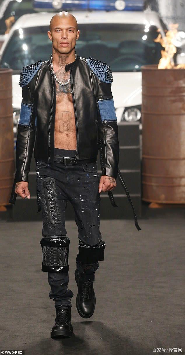 纽卡斯尔训练开放日,清晨刷新队史纪录引欢呼,全明星赛在即,临场指挥获称赞(水晶宫vs纽卡斯尔联赛事前瞻) 纽卡斯尔训练开放日,清晨刷新队史纪录引欢呼,全明星赛在即,临场指挥获称赞(水晶宫vs纽卡斯尔联赛事前瞻)