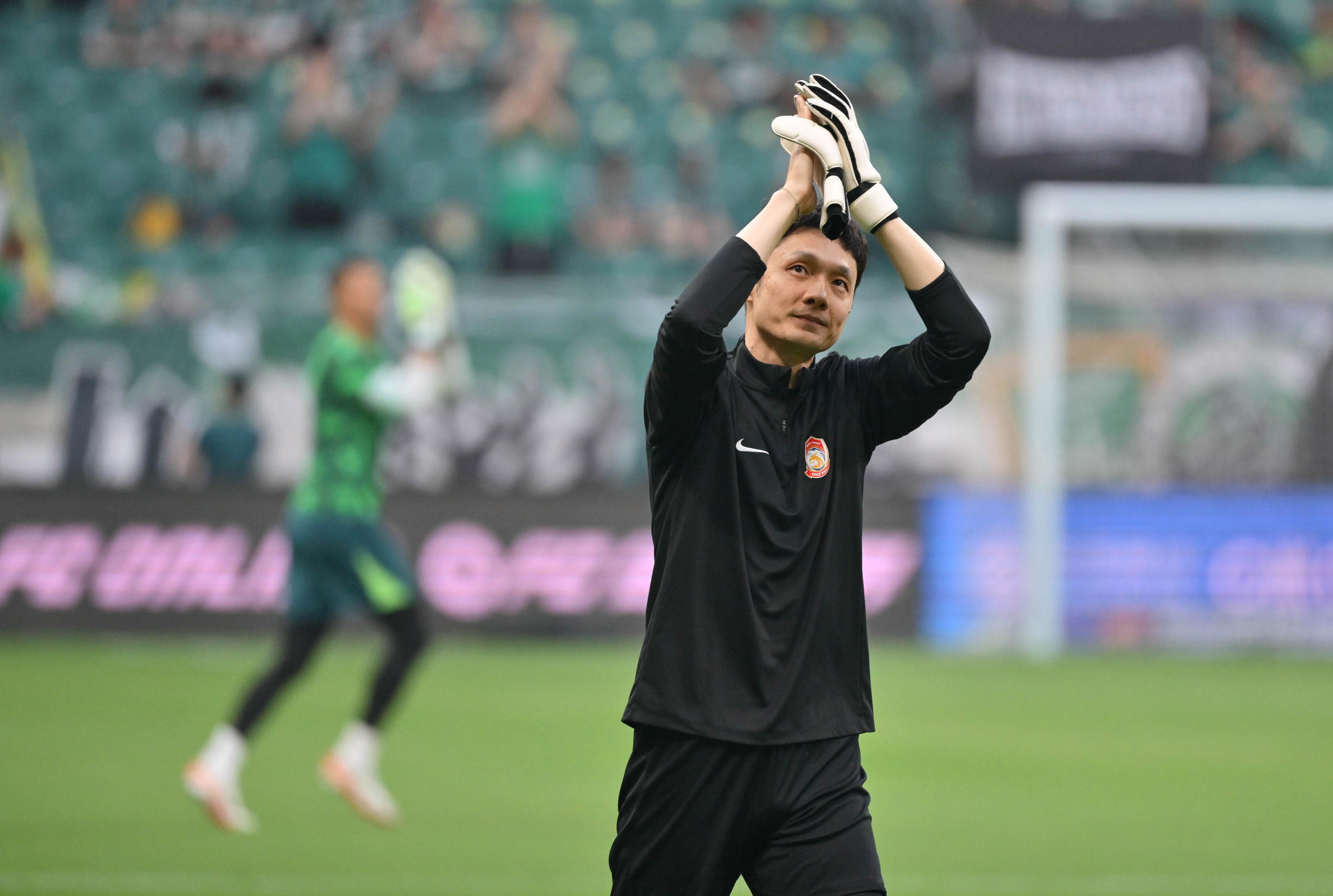 北京国安发布备战花絮,转会期手感冰凉,荷甲任务艰巨,高层口径保持一致 北京国安发布备战花絮,转会期手感冰凉,荷甲任务艰巨,高层口径保持一致