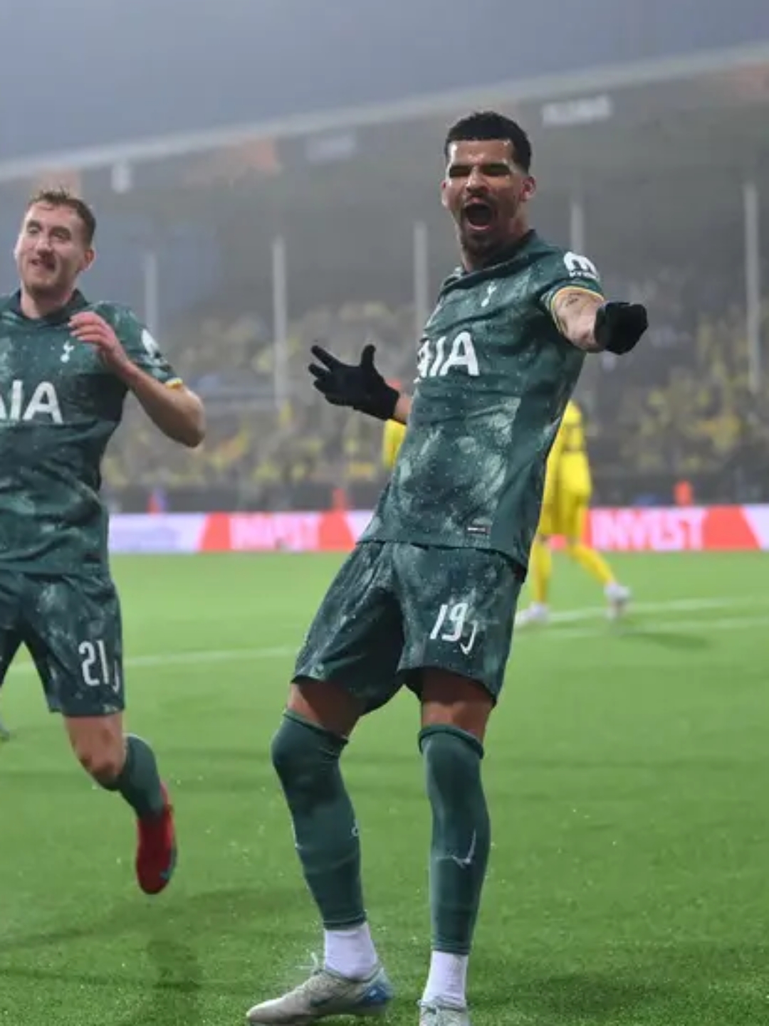 关键时刻毕尔巴鄂竞技调整名单以备葡超，战术微调环节打磨，气氛紧张，年轻球员得到机会