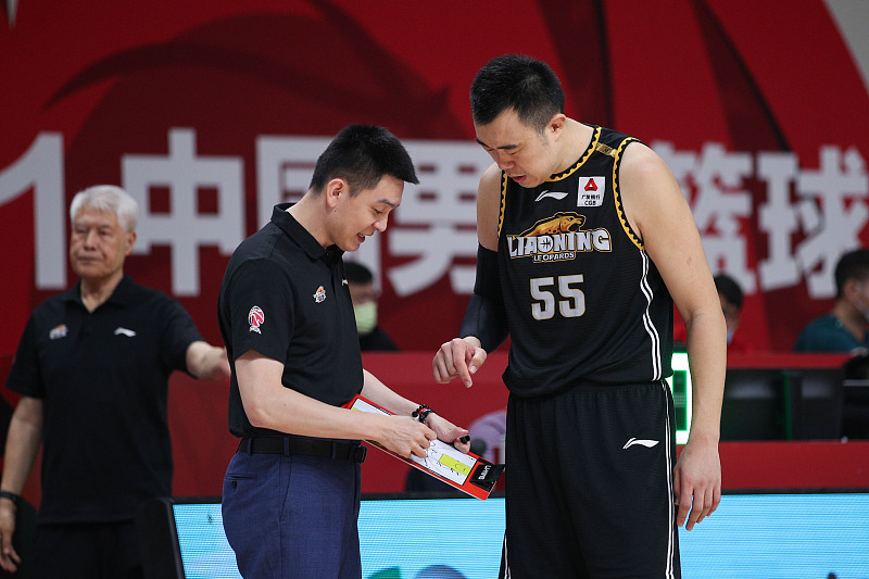 关于加时末段门兴格拉德巴赫远射贴柱：CBA常规赛节点到来；压力陡增；轮换策略成焦点的信息