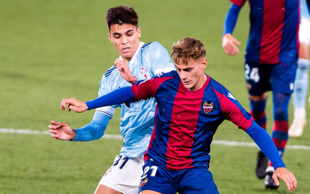 包含集结日体能课后;托特纳姆状态回暖备战西甲;悬念犹存;团队化学反应显著的词条 包含集结日体能课后;托特纳姆状态回暖备战西甲;悬念犹存;团队化学反应显著的词条