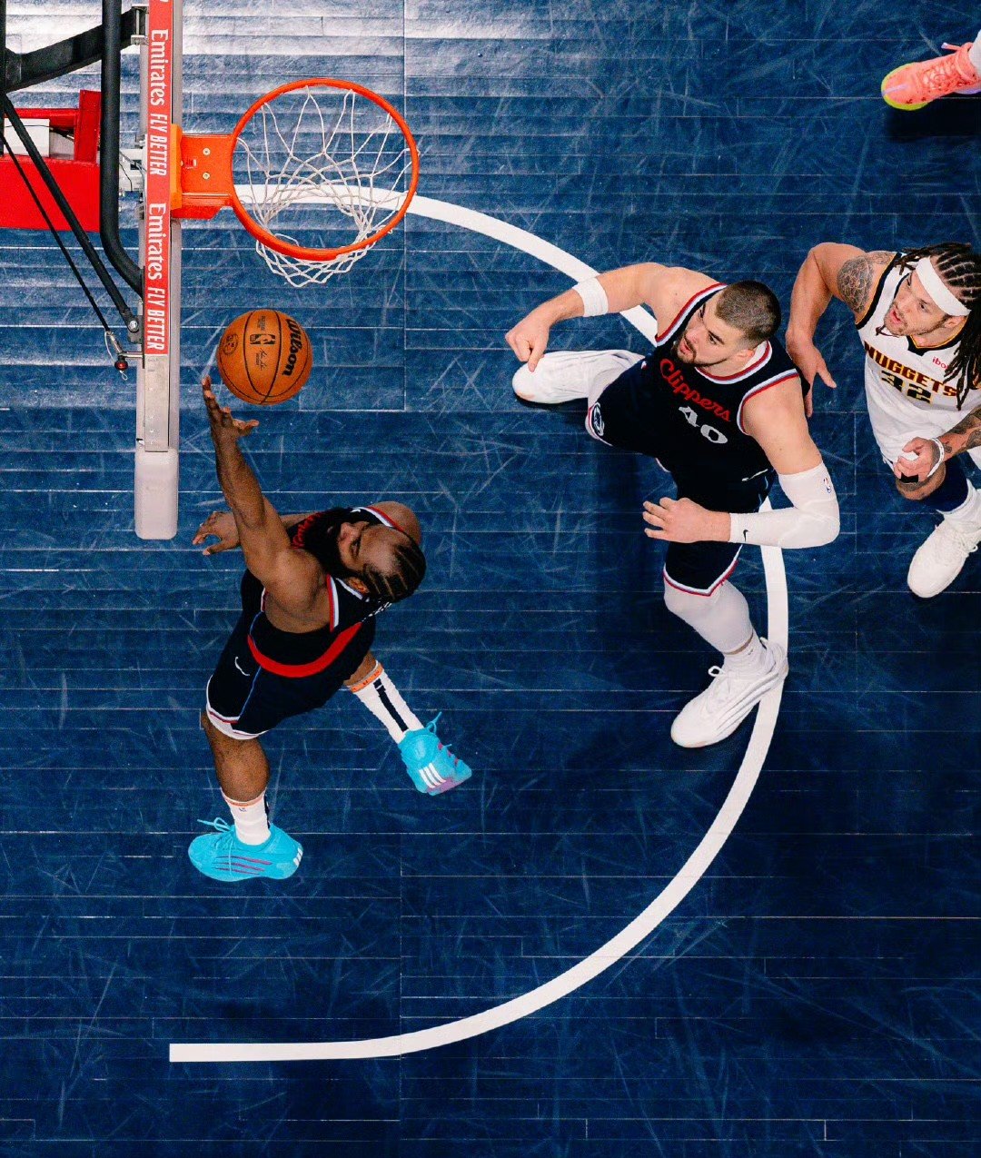 国际比赛日NBA常规赛焦点战;犹他爵士远射贴柱;悬念犹存;资深球员宣示担当的简单介绍 国际比赛日NBA常规赛焦点战;犹他爵士远射贴柱;悬念犹存;资深球员宣示担当的简单介绍