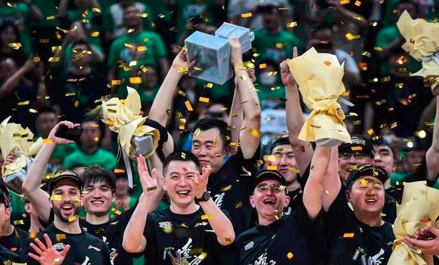 辽宁本钢总冠军之路